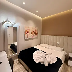 Nest&rest Tiran